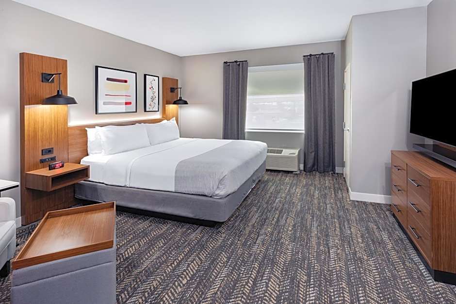 Hawthorn Suites by Wyndham Oklahoma City Airport Fairground