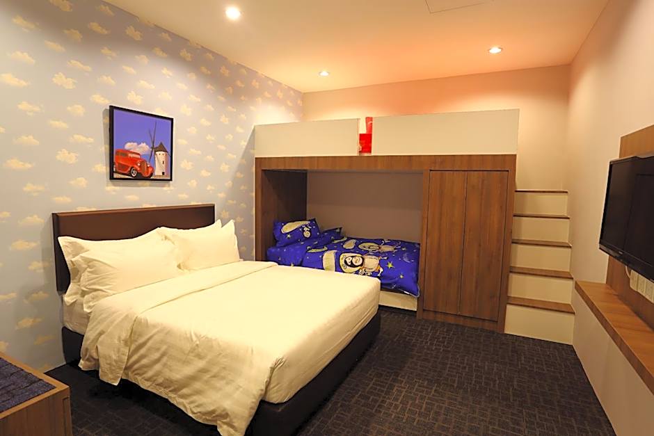 S Boutique Hotel