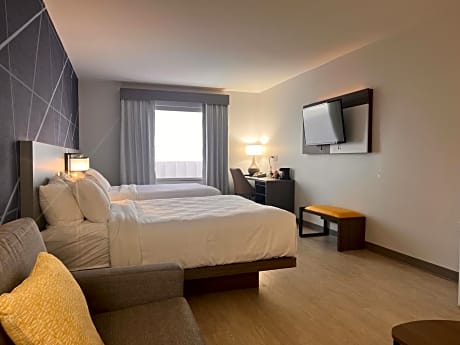 Queen Suite with Two Queen Beds - Accessible/Non-Smoking