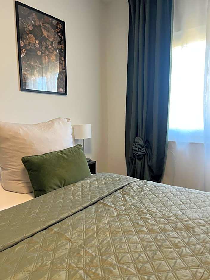 MiDaMi 24h Hotel Self-Checkin