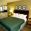 Country Inn & Suites by Radisson, Rochester South, MN