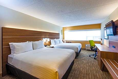 Standard Room with Two Queen Beds