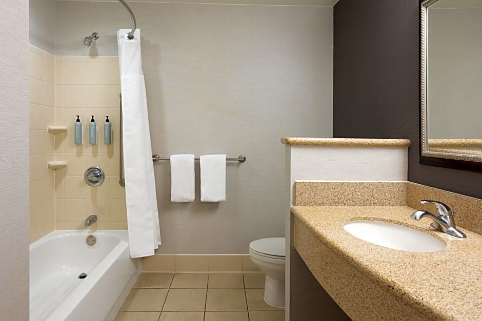 Courtyard by Marriott Ontario Rancho Cucamonga