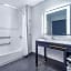 LaQuinta Suites by Wyndham South Bend Notre Dame Area
