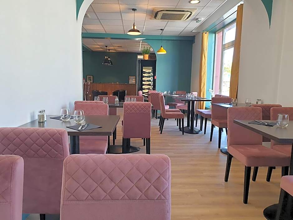 Logis Hôtels et restaurant La Pause Rn7