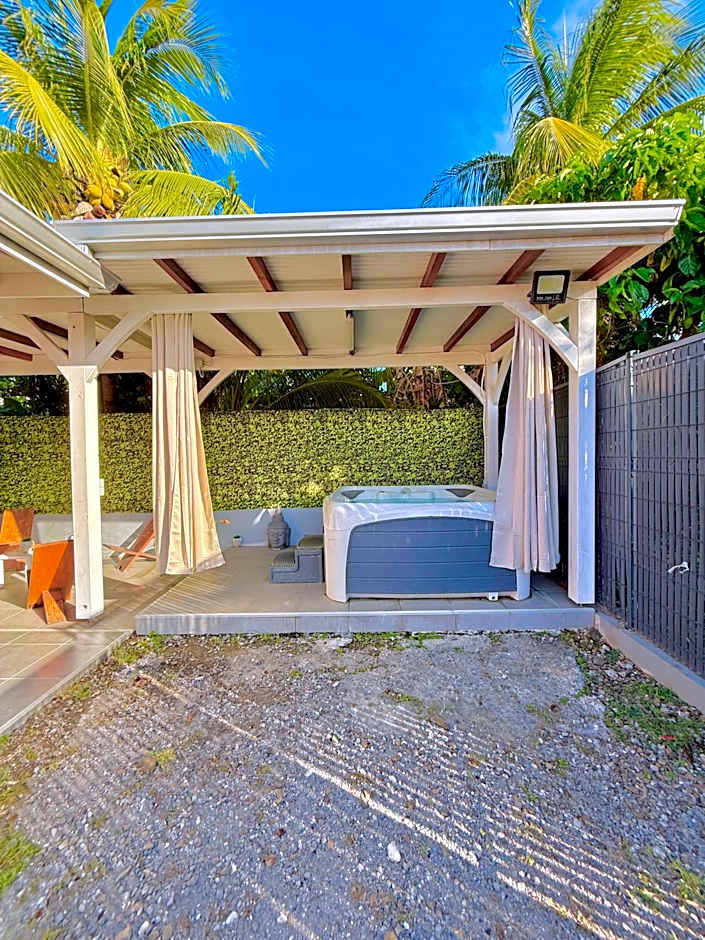 Villa SAADA cosy avec piscine, jacuzzi et sauna