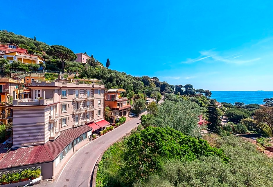 Hotel Rosa Dei Venti