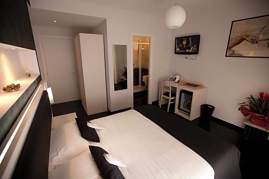 Heart of Rome Rooms