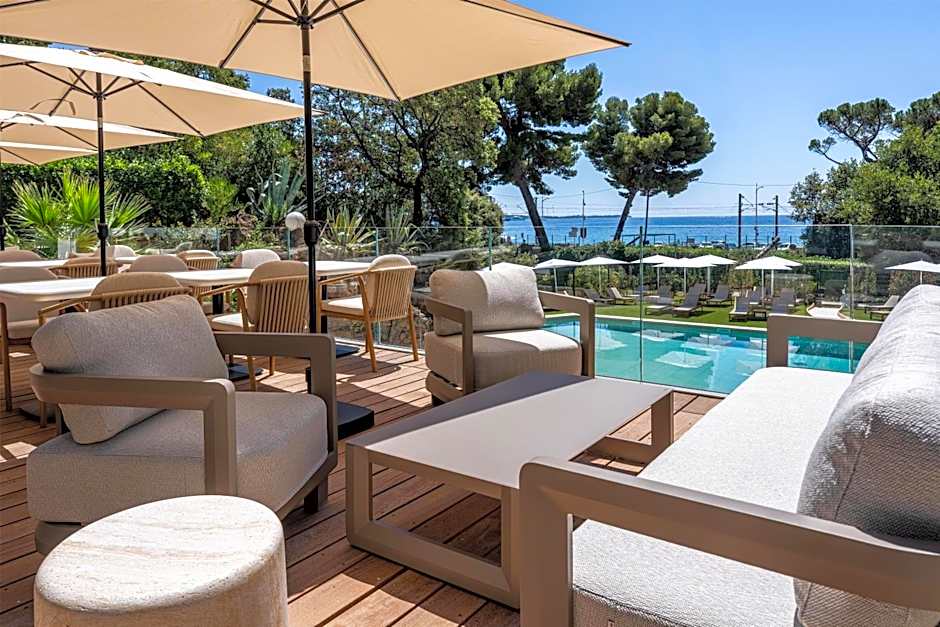 Radisson Hotel Cannes Seaside