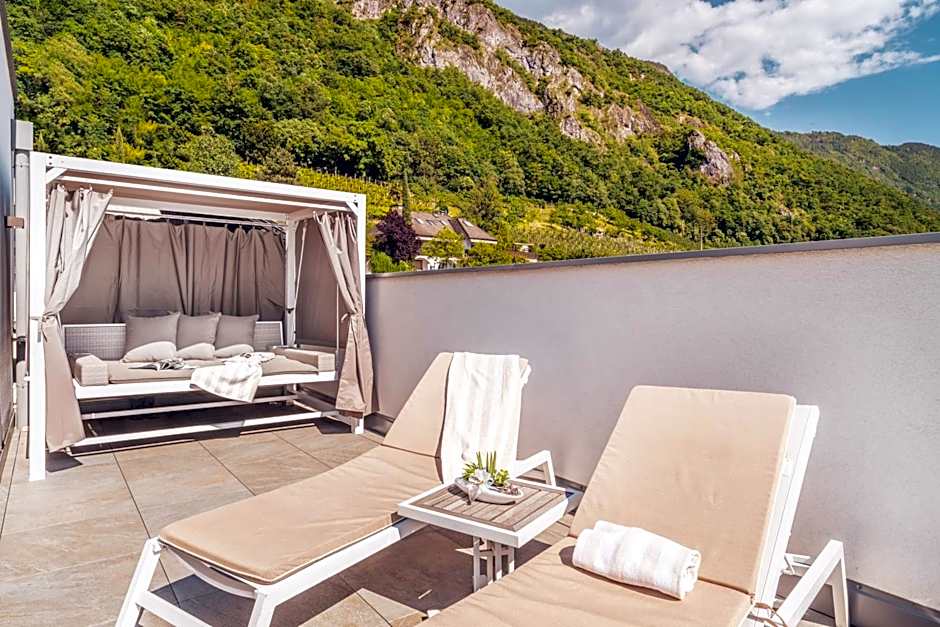 Hidalgo Suites