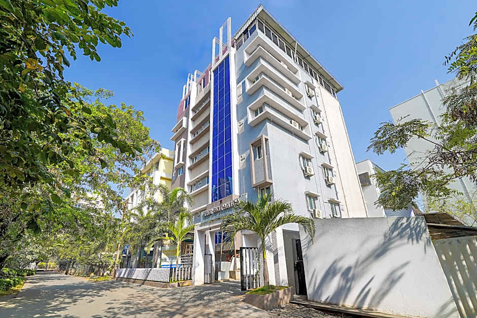 OYO Flagship The Botanica Grand