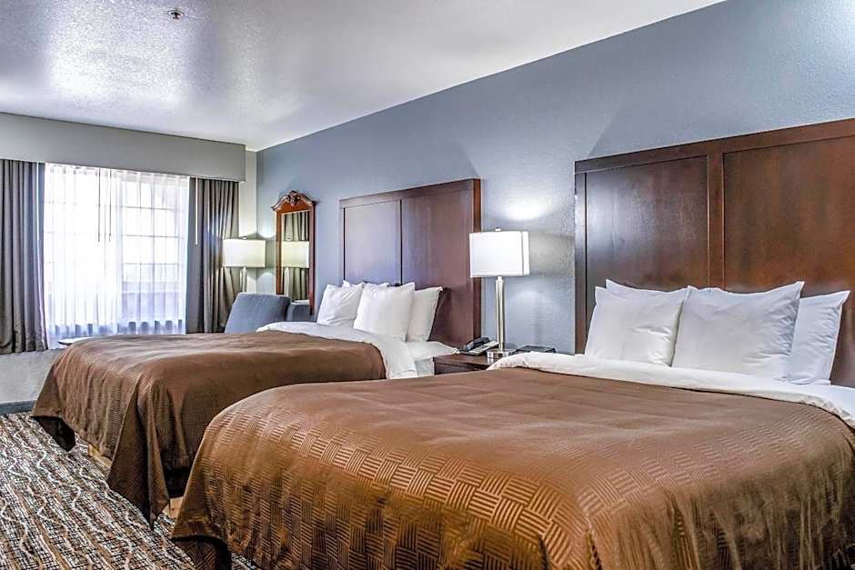 Clarion Hotel By Humboldt Bay