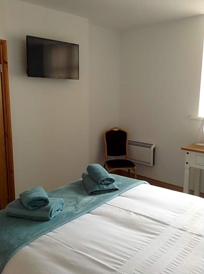 The Bear On The Square