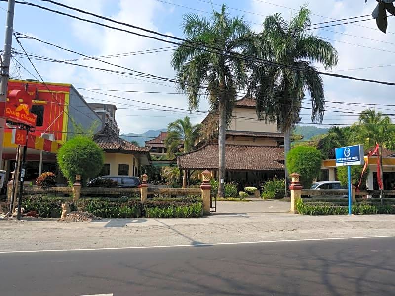 Puri Senggigi Hotel