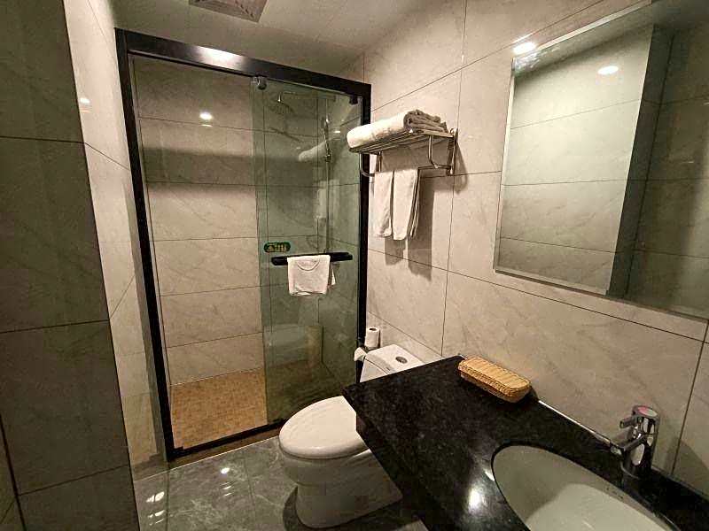 GreenTree Inn Changshu Zhaoshangcheng Express Hotel