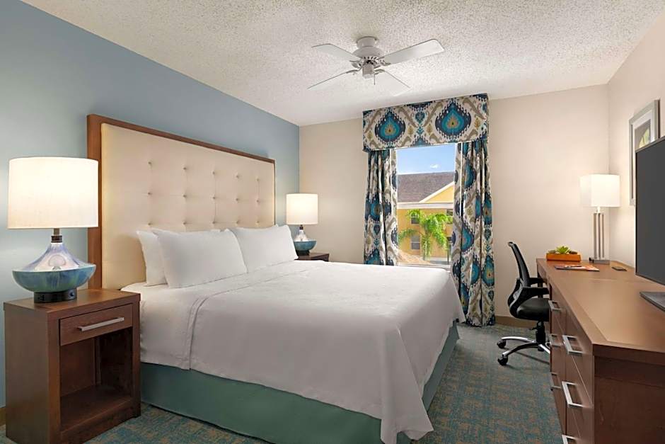 Homewood Suites By Hilton Fort Myers