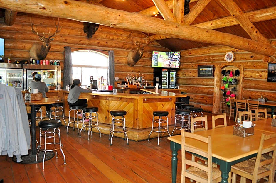 Crooked Creek Guest Ranch