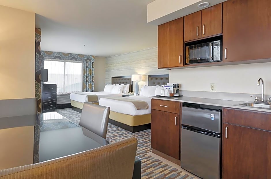 Holiday Inn Express Hotel & Suites Warwick-Providence Airport