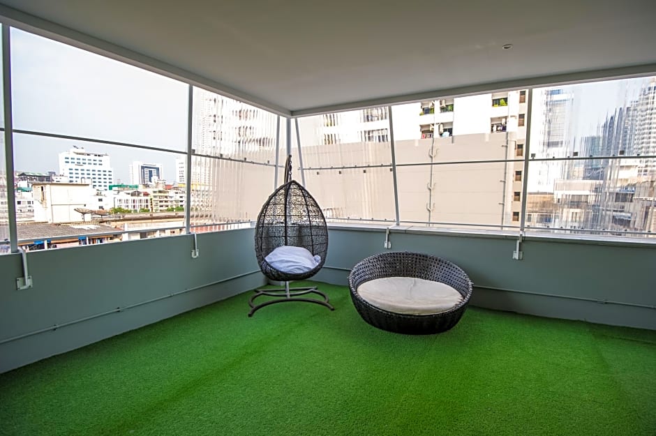 Glur Central Pratunam