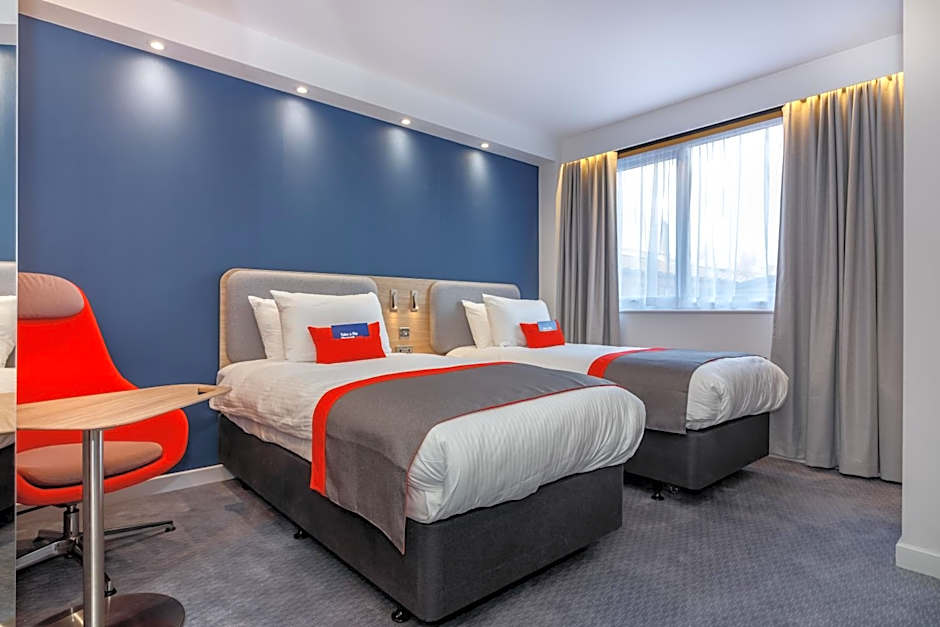 Holiday Inn Express Wigan By IHG