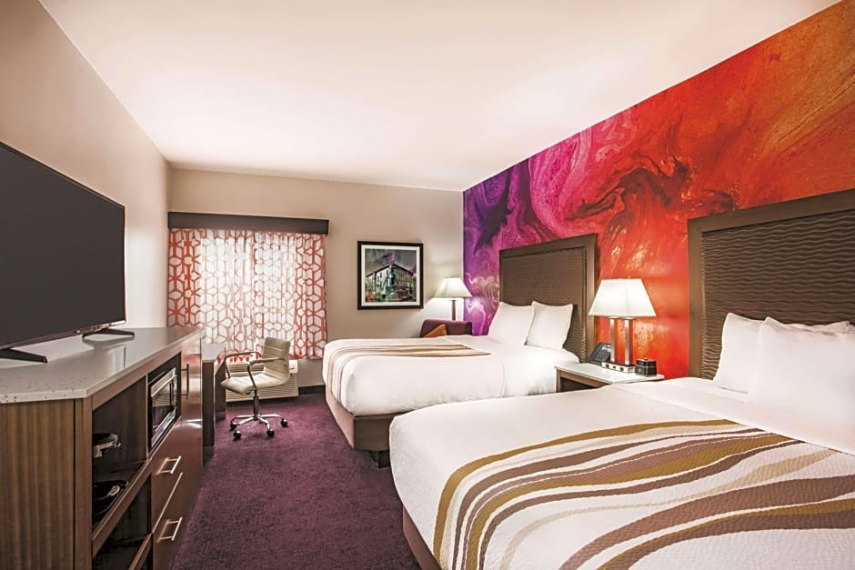 La Quinta Inn & Suites by Wyndham Chambersburg