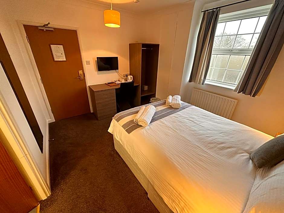 Pine Lodge Hotel & Restaurant Mansfield