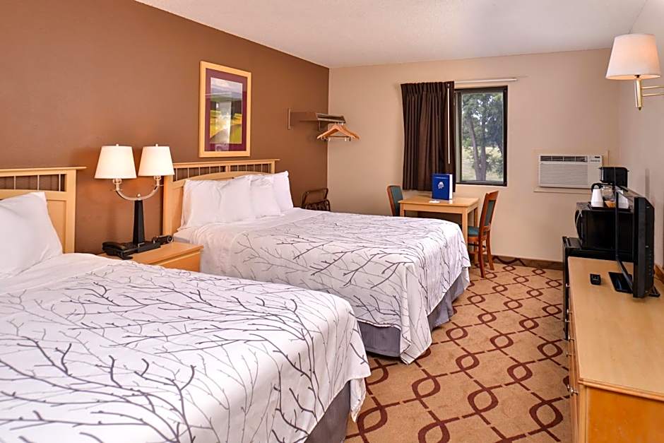 Cottonwood Inn and Conference Center