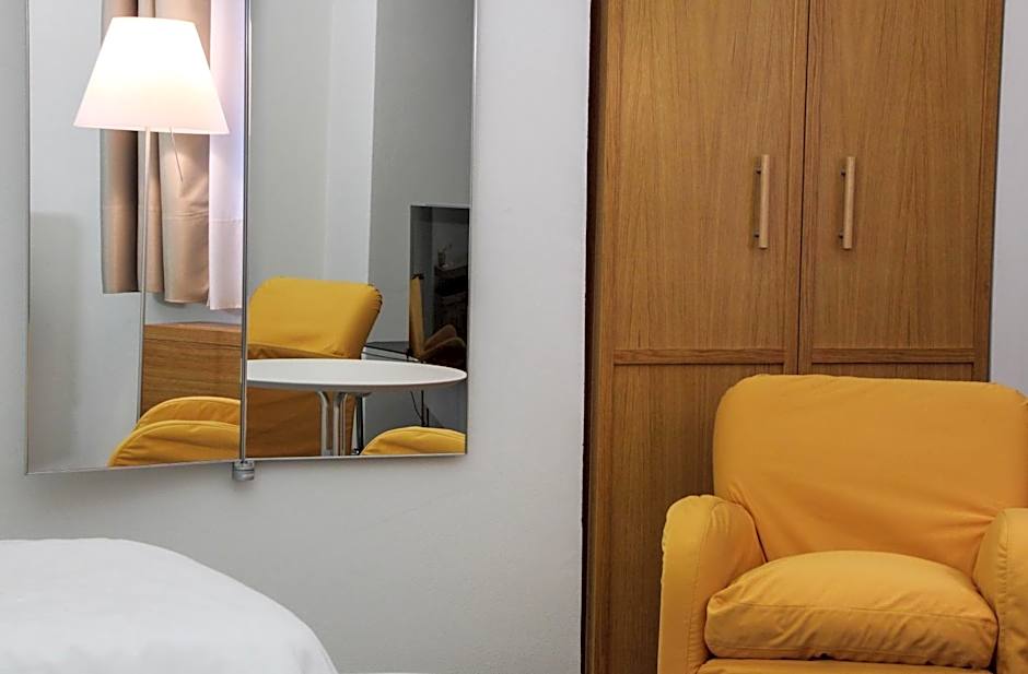 Hotel Cavour Et Des Officiers