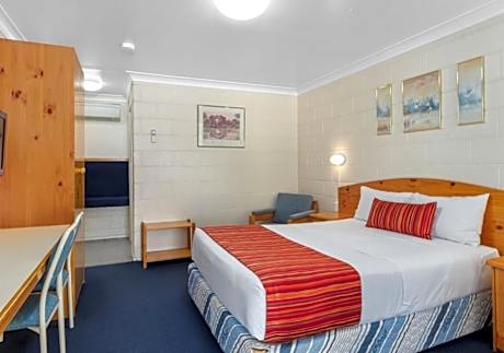 Moderate Room