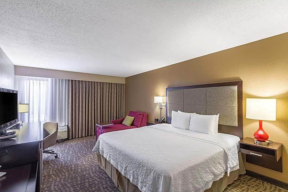 Hampton Inn By Hilton Jackson-Pearl-International Airport