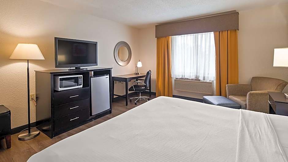 Best Western Plus Newark/Christiana Inn