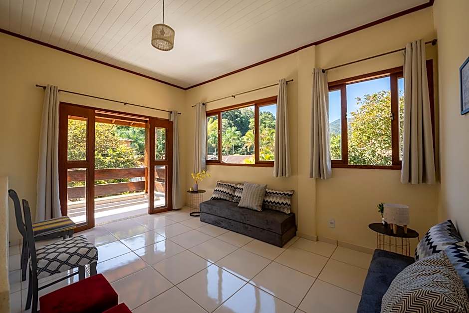 Casa Di Maria 4 Quartos a 500m Centro - Sauna, Piscina, Fogão a Lenha, Churrasqueira - ACESSO PRIVATIVO AO AO RIO - Ideal para famílias