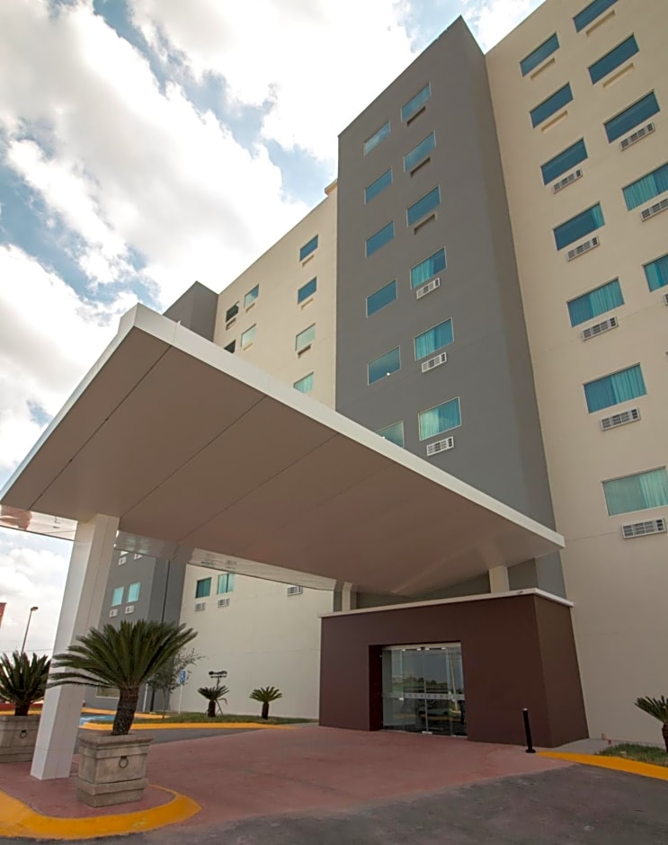 CHN Hotel Monterrey Aeropuerto, Trademark by Wyndham