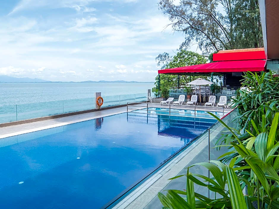 Hotel Sentral Seaview @ ​Beachfront