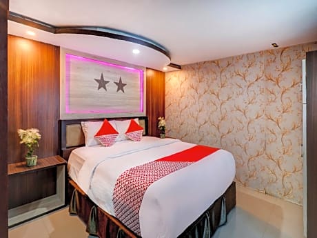 OYO 90564 Hotel Merangin Syariah