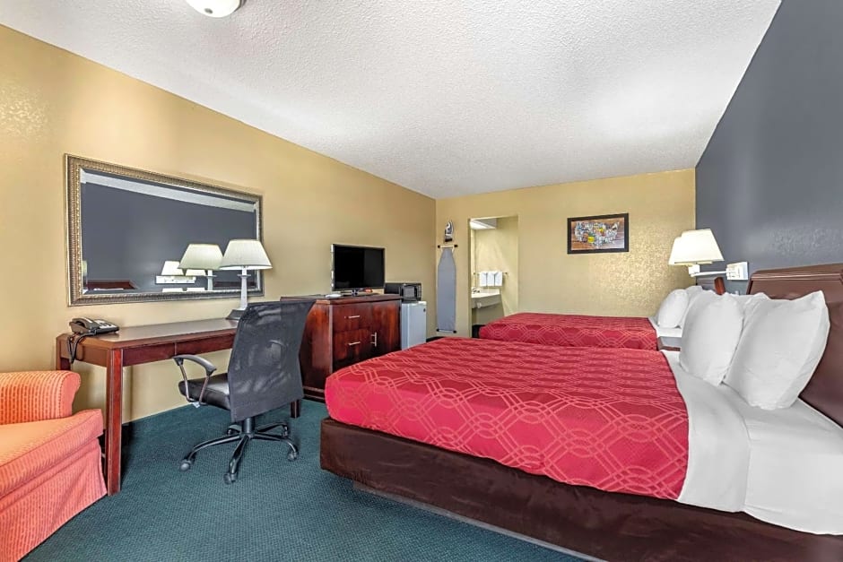 Econolodge Junction