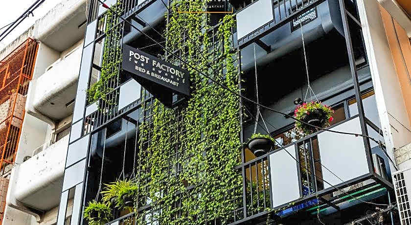 Post Factory Bed & Breakfast Hostel