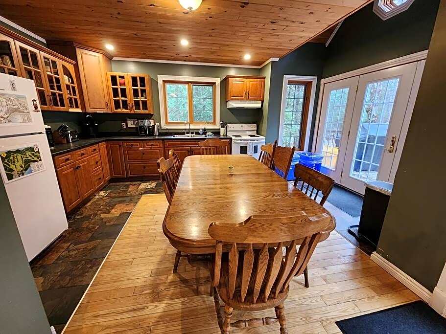 Dingle Run Lodge at Sir Sam's