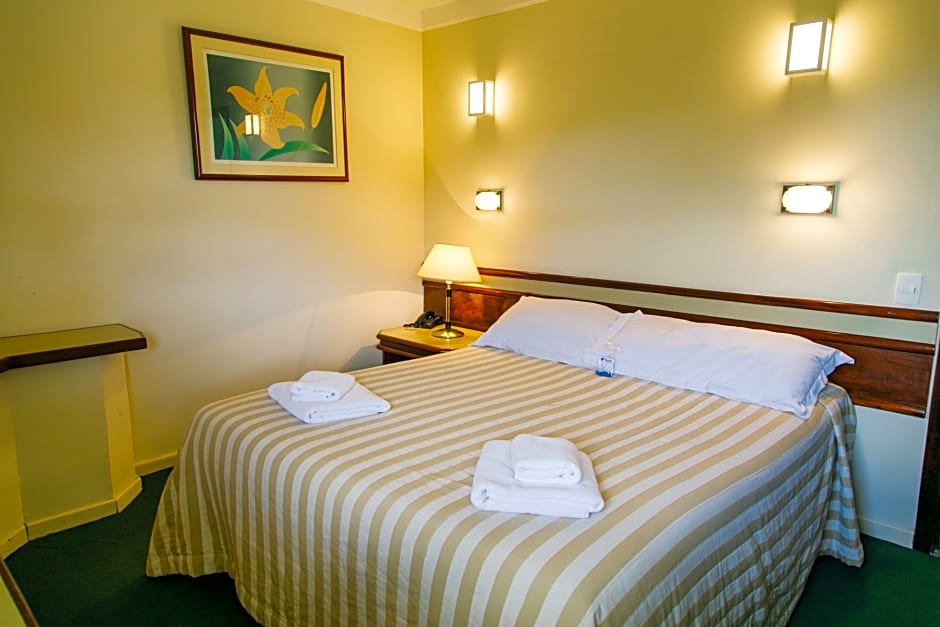 Plaza Inn Condomínio Week Inn