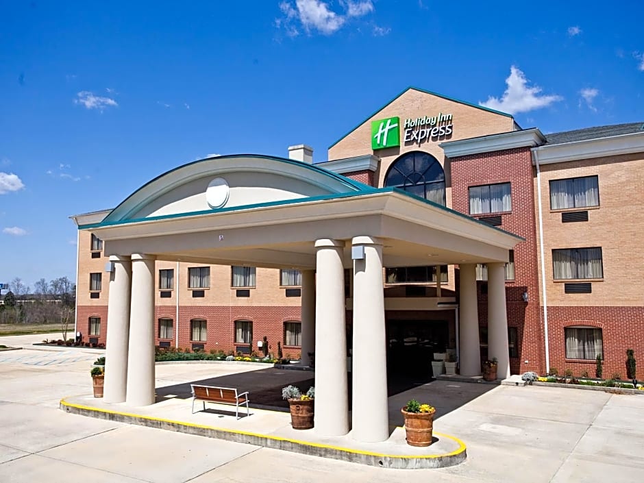 Holiday Inn Express Clanton