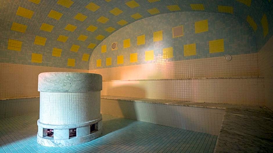 Bella Italia & EFA Village