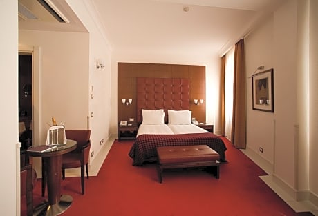 Deluxe Double or Twin Room With Extra Bed
