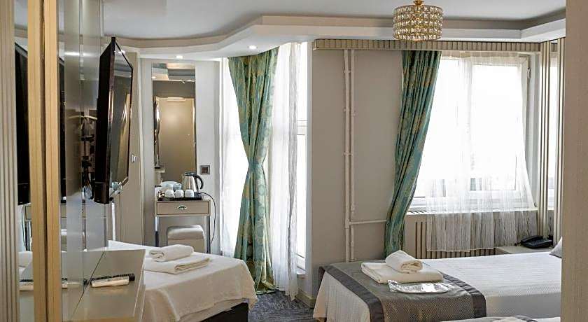 Hotel Grand Heykel