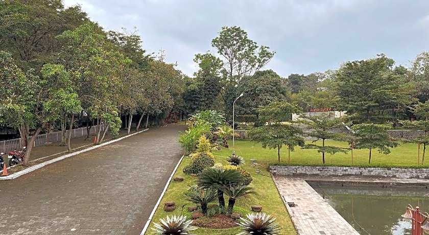 Ahadiat Hotel & Bungalow