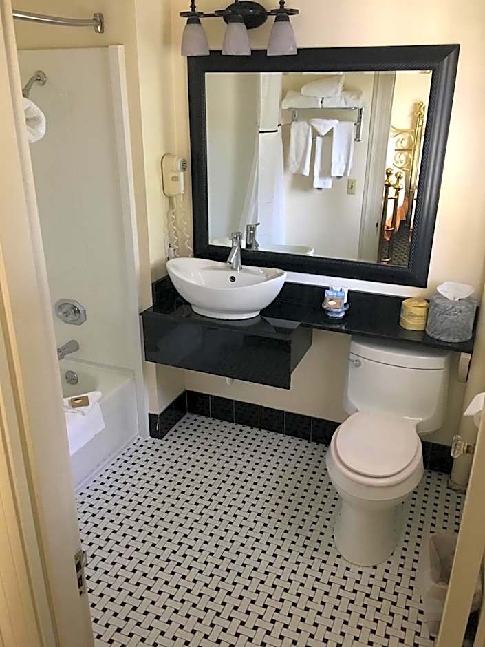 Columbia Gorge Hotel & Spa