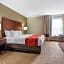 Comfort Inn & Suites Cincinnati Eastgate