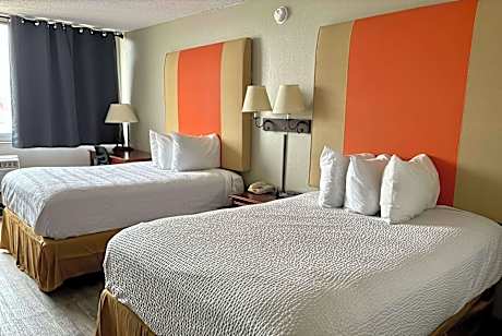 2 Double Beds Non-Smoking