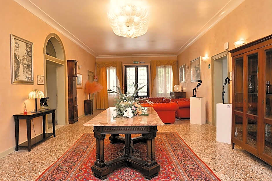 Hotel Villa Patriarca