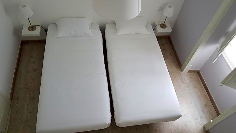 Hostel A Casa da Árvore