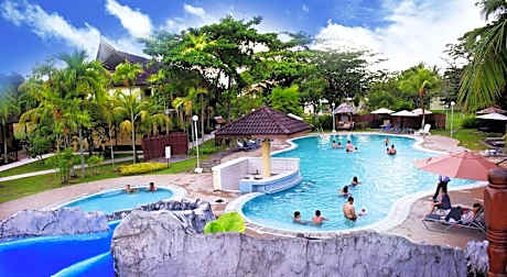 Beringgis Beach Resort & Spa